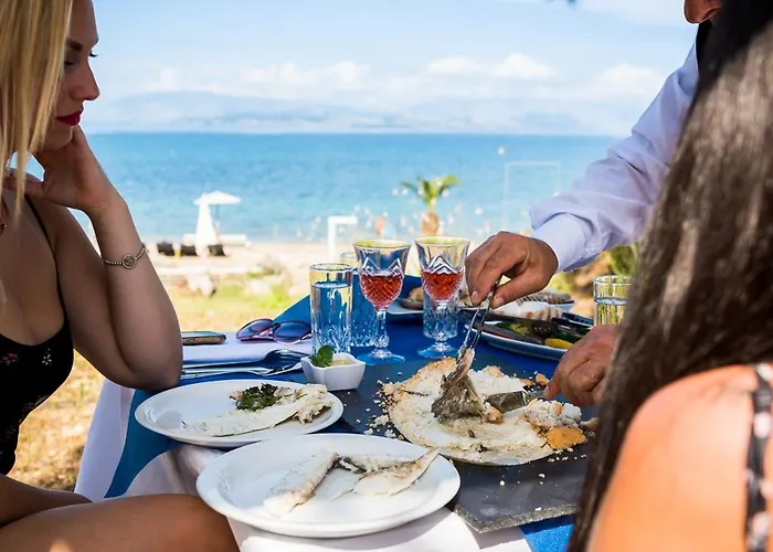 Bianca - Beachfront House - Recently Renovated Σπίτι διακοπών *