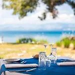 בית נופש Bianca - Beachfront House - Recently Renovated