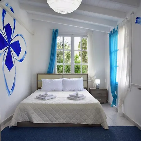 Dom wakacyjny Bianca - Beachfront House - Recently Renovated