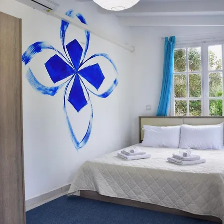 Bianca - Beachfront House - Recently Renovated